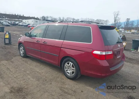 2006 Honda Odyssey Lx z USA, uszkodzony, nr VIN 5FNRL382X6B061856